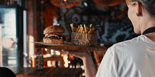 New York waitress blasts European tourists for leaving small tips in scathing rant