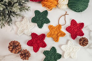 How to Crochet a Star - Free Crochet Pattern - The Turtle Trunk