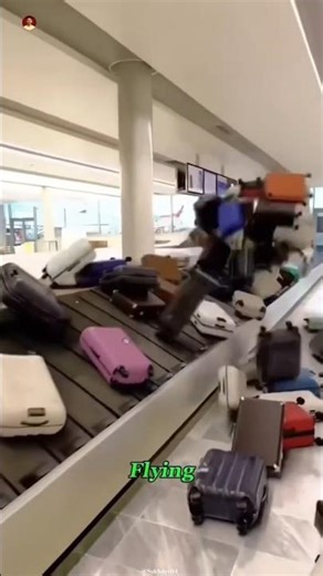 Why You Should NEVER Fly With Expensive Luggage 😲🧳