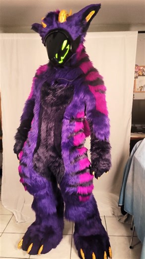 Lucie Garnier on Instagram: "💕💜AMON💜💕 💻🎥edit :@neoraiden.off Type : Fullbody Digitigrade Creation N°29 Belong to : @amon_protogen Details : - Head - Tail - Feet + indoor shoes - Body Credits : 🙎‍♂️weared by @/ amon_protogen 🖍original design by @artmethyste.kelmore 🐾 Hand paws by @luuna_furry14 This big guys was such a challenge for sure !! But i enjoy it a loooot , i learn so much while doing him si thanks to the client for his patience and loving"