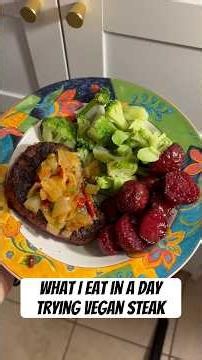 trying the new vegan steak from Beyond Meat, plus other eats and treats #veganmeat