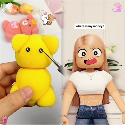 WE WERE BOTH ADOPTED, BUT KAREN ALWAYS TRIED TO PUSH ME AWAY... #roblox #shorts #berry