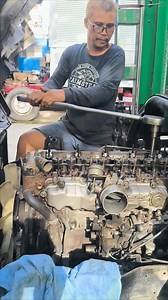 1.5K views · 25 reactions | Cylinder head bolt torque tightening sequence, 4hg1 engine rebuild.. #highlightseveryone #highlightseveryonefollowers #starsenderseverywhere #fypviralシ #fypageシ #fbpostviral #trucking #mechanic #engine #mechaniclife Part 17 | Ruben Malapote | Facebook