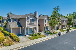 Living in the Oak Grove Neighborhood of San Jose, CA