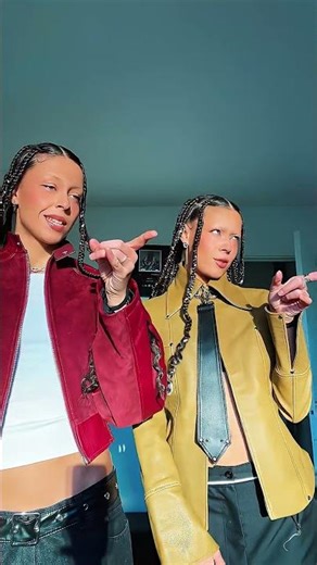 FORTNITE Dances Vs Real Life 💞