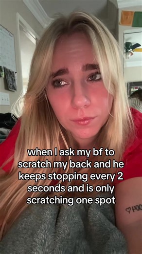 Funny Back Scratching Request Moments with Boyfriend