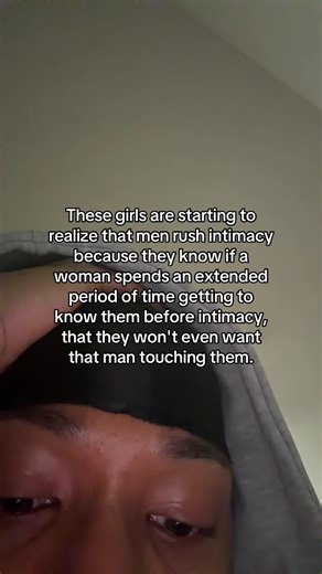 These girls getting smarter soon as you start rushing to come over or talk freaky she’s cutting you offf dude😭😭😭😭😭😭 you can’t wait to get to know her…that’s probably the quickest indicator for her to know you ain’t serious