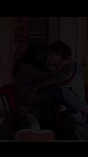 Ethan et devi😍🫣🫶🏻#pourtoi #ethan#devi#mespremiersfois #series