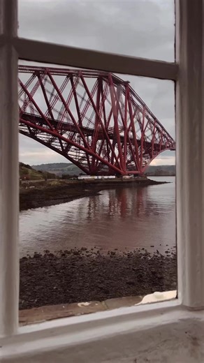Exploring North Queensferry: A Scenic Drive by the Sea