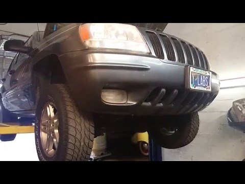 Smoke Testing Evap System Leaks on a Jeep