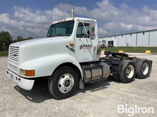 1995 International 8200 T/A Truck Tractor | Transportation