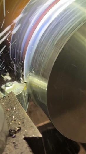 Machining 4140 steel #lathework #engineering