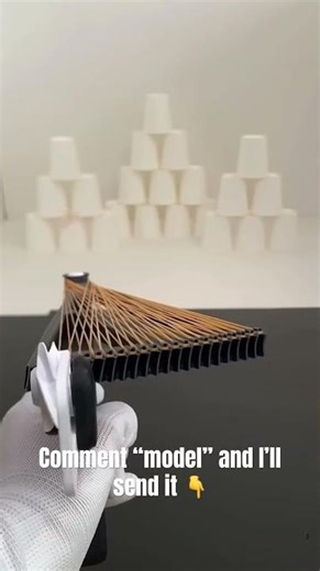 This 3D printed rubber band gun has 21 shots 😳 #3dprinting #3dprinted