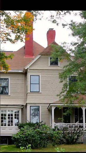 The Christopher Rhodes Greene House in Coventry Rhode Island #hiddenhistory