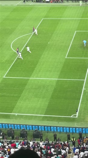 لقاء في جدة مع برشلونة وريال مدريد