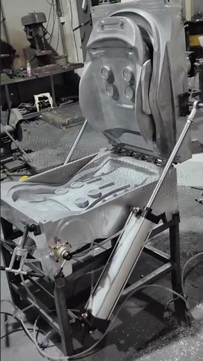 PU foam mold with simple mold carrier and ejection system 1