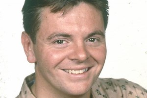 Des Barnes - Alchetron, The Free Social Encyclopedia