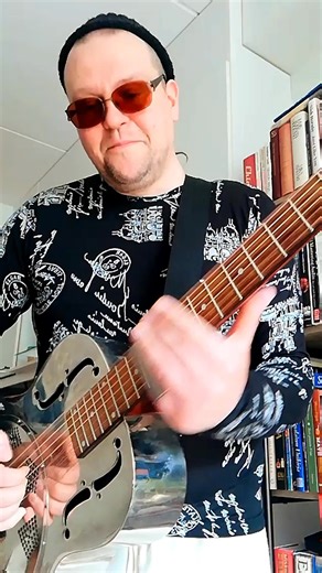 109K views · 3.6K reactions | Riffing on reso and soloing on tele. If you’re interested in these kinda riffs do check out my sheet music/tab books like ’Slide Guitar 1 (&2)’ , ’Blues Guitar Cadences’, ’Rock ’n Roll Guitar’, ’103 Blues Turnarounds’ among others available on my bandcamp merch page as well as on my gumroad page. Link in the comments! #guitar #groove #riffs | Jussi Hämäläinen - Music | Facebook