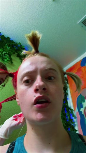 Cosplaying spy kids fooglie