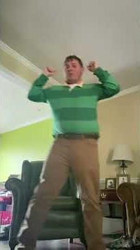 To play Blue’s Clues: Mr. Salt and Mrs. Pepper day (New notebook replica version)