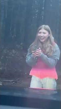 We saw a hurt owl on the side of the road and pulled over to save it ❤️ (🎥: Collab)