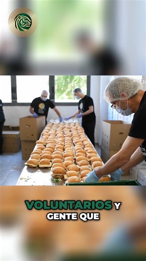 Latino Millionaire Community on Instagram: "🇪🇸 José Andrés nos enseña que el liderazgo no depende de condiciones perfectas, sino de saber activar lo que ya existe. El verdadero impacto ocurre cuando personas, recursos y acción se alinean con urgencia y propósito. 💬 Deja un 🔥 si crees que el cambio real se construye con acción, no con discursos. #ComunidadMillionariosLatinos #ComunidadMillonariaLatina #LiderazgoConProposito 🇬🇧 José Andrés shows us that leadership isn’t about having perfect