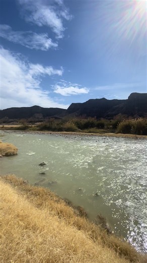 Where rugged mountains meet the winding Rio Grande… Silence feels sacred out here. Help preserve the untouched beauty of Big Bend Ranch State Park so future generations can experience this kind of peace. 🌄🌊🌌 #Texas #bigbend #travel #westtexas #statepark
