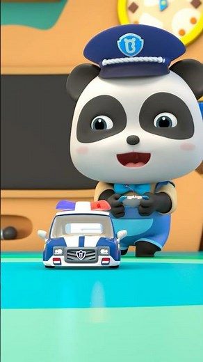 Kiki e carrinho de brinquedo #shorts #youtubeshorts #BabyBus