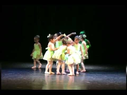Eveil à la danse 4 et 5 ans - Spectacle Amana Studio 2015