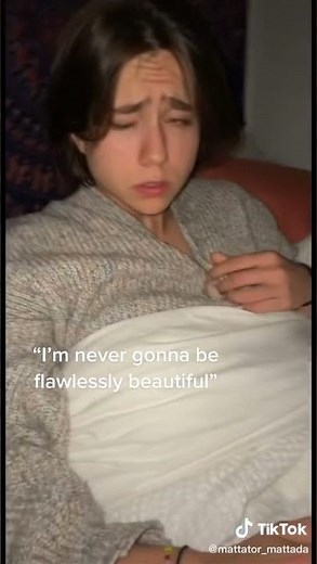 having a dramatic moment while my sister sleeps
