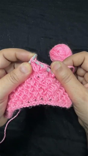 Pink Knitting Stitch Pattern