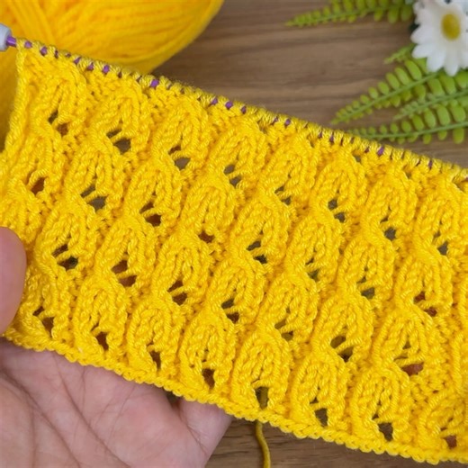 believe the technique in this knitting stitch. #crochet #knitting #design | Knitting workshop