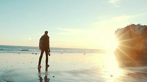 Photographer Travels Takes Pictures Location Beach Stock Footage Video (100% Royalty-free) 20010283 | Shutterstock