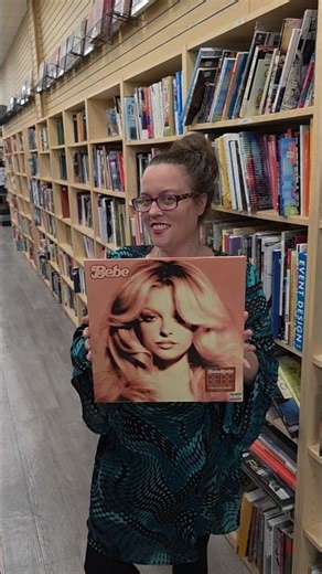 Bebe Rexha – Bebe Vinyl Review & Your Favorite Bebe Album?