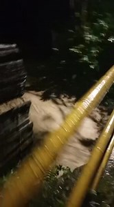 #Buga Se presenta fuerte creciente en la quebrada flautas en Alaska. Informan tambien de creciente Rio Guadalajara y quebradas de la zona alta que cubren los corregimientos aledaños, estar atentos. | Nuestra Región