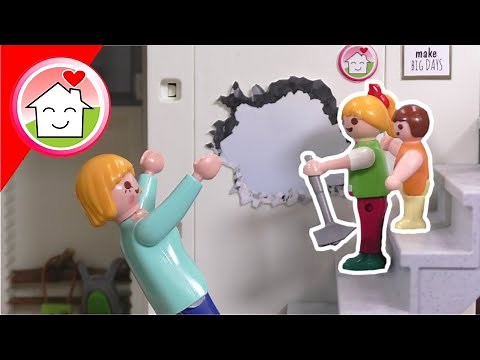 Playmobil Familie Hauser - ein Loch in der Wand - Geschichte mit Anna und Lena