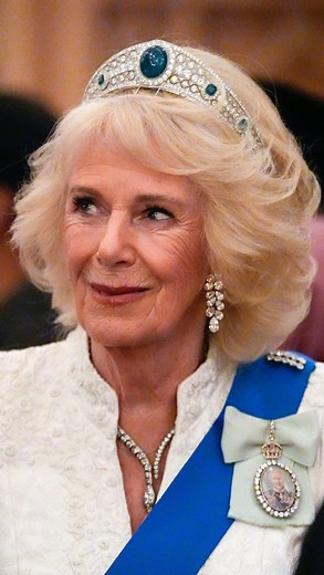 Queen Camilla wore the Greville Emerald Kokoshnik Tiara at the Diplomatic Corps reception tonight, which Princess Eugenie famously wore to her 2018 wedding 👑☕️ The tiara was made by Boucheron in 1919 for Dame Margaret Greville in the fashionable “kokoshnik” style popularized in the Russian Imperial Court. ...and you know I love a good “tiara out of the vaults” moment. But I HATE this on Camilla 🫣 #royalnews #royaljewels #britishroyals #royalstyle | Matta_of_fact