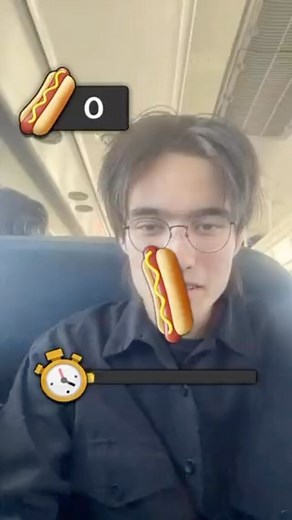 reaction videos on Instagram: "the guy in the back 💀💀"