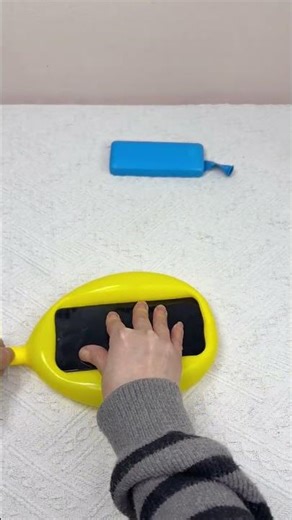 Isn t the mobile phone remote control and shell made of balloons both good-looking and