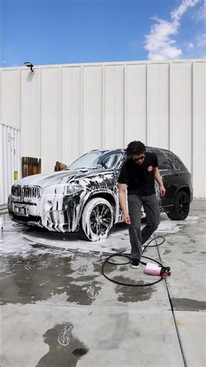 Quick and Easy Foam Wash with Mega Foam