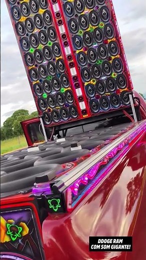 DODGE RAM WITH GIANT TRANSFORMER SOUND!