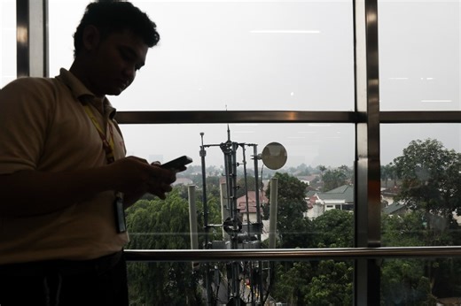 Hakim MK Soroti Gugatan Kuota Internet Hangus, Pertanyakan Aspek Keadilan