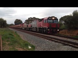Australian Trains 45 MRL002 MRL003 work Polaris loaded iron ore train