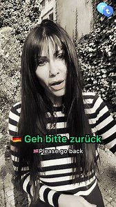 Wortschatz 😃 🇩🇪aufstehen 🇬🇧to stand , 🇩🇪zurückgehen 🇬🇧 to go back, 🇩🇪sich hinsetzen 🇬🇧sit down, 🇩🇪 zurückgehen 🇬🇧 to go back , 🇩🇪sich hinsetzen 🇬🇧 sit down, 🇩🇪 einschlagen 🇬🇧 high five #deutschkurs #onlinegerman #germanonline | MT-Languages