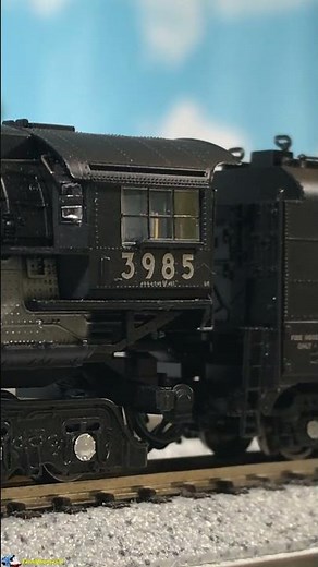 Model Showcase - Athearn’s UP Challenger 3985