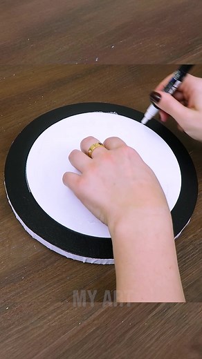 47K views · 701 reactions | Why so calm?  #fblifestyle | MY ART | Facebook