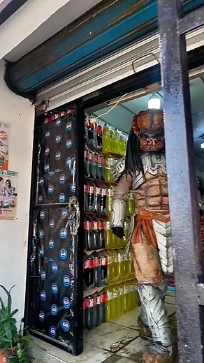 Lo mejor del depredador parte 6 🤣🤣 #comedy #broma #Depredador #cosplay | Israel López