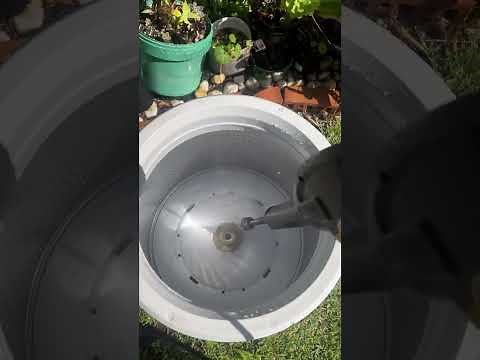 How to clean the inner and outer bowls on a 8.5KG Fisher & Paykel SmartDrive Washing Machine