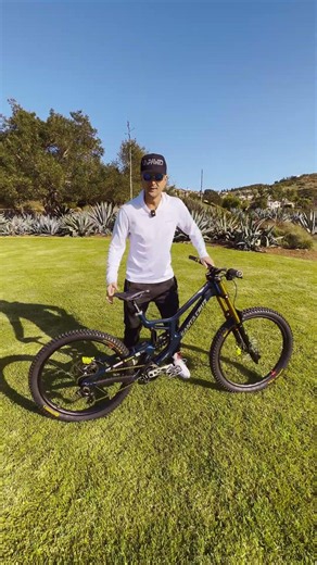 My Santa Cruz V10 Dream Build Appeared #downhillmtb #mtb #santacruzv10