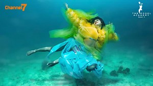 648K views · 29K reactions | ❝ ဝတ်စုံနဲ့ခြေထောက်တွေက အကုန်တုတ်နေတော့ ခြေထောက်ကလှုပ်လို့မရတော့ဘူး ❞ Daring (Underwater) Photoshoot Challenge ယှဥ်ပြိုင်မှု The Model Academy Season 3 ကြည့်ရှုရန် >> https://bit.ly/2kqItFs #Channel7 #TheModelAcademy_Season3 #Maybelline_NewYork | The Model Academy | Facebook